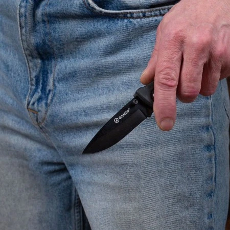 Уцененный товар Нож складной Ganzo G611B черный (витрин.образец)