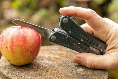 Уцененный товары Мультитул Ganzo G203 (24 в 1)(Новый. На рукояти потертости, царапинки)