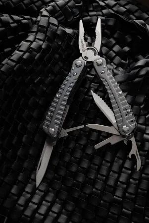 Мультитул Ganzo G105 (19 в 1) серебристый