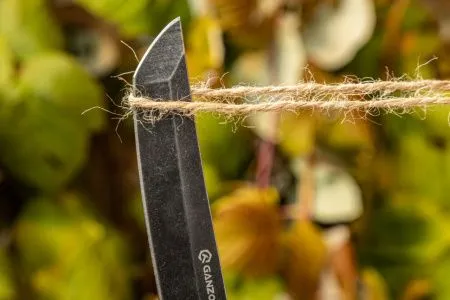 Нож Ganzo G626-RD красный