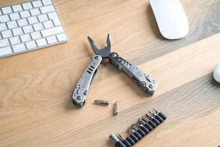 Уцененный товар Мультитул Ganzo G301H (21 в 1) хромированный (помятая упаковка)