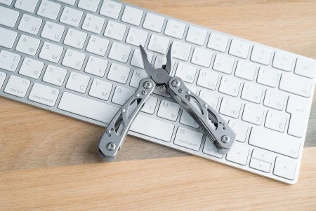 Мультитул Ganzo G104S (10 в 1) серебристый мини (В комплектации нет чехла)