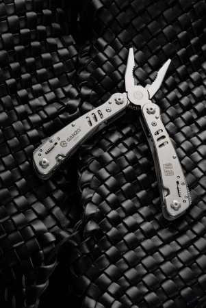 Уцененный товар Мультитул Ganzo G301 (21 в 1) серебристый (мятая упаковка)