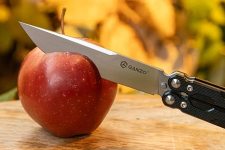 Уцененный товар Нож-бабочка Ganzo G766-BK, черный(Витрин. образец. Поврежд. упаковка)